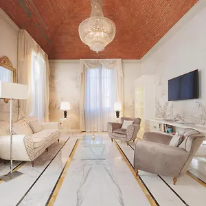 Embassy 4* Florencja