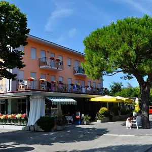 2* Hotel Rosa